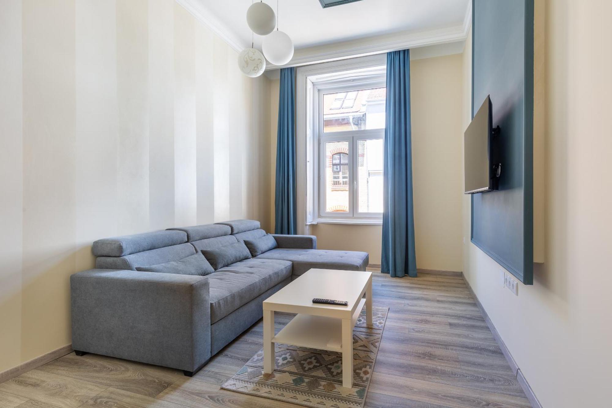R62A Rottenbiller Apartment ブダペスト エクステリア 写真