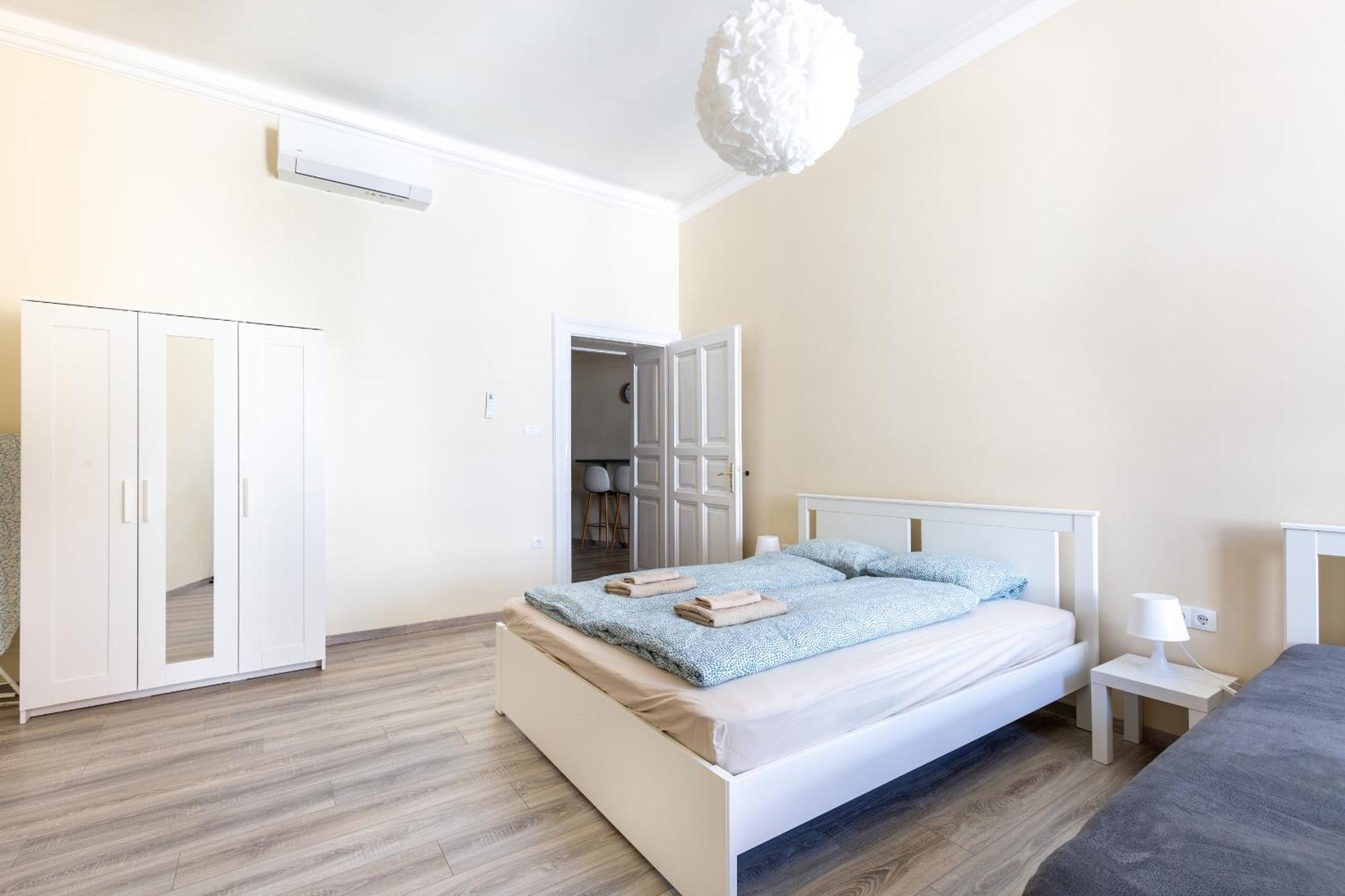 R62A Rottenbiller Apartment ブダペスト エクステリア 写真